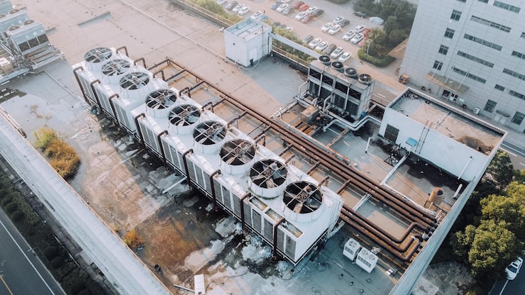 Proiectarea și execuția instalațiilor HVAC pentru centre logistice Proiectarea și execuția instalațiilor HVAC pentru centre logistice